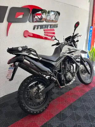 YAMAHA-XT 660R-2012