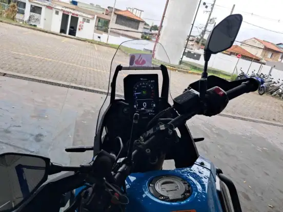 YAMAHA-XTZ 700 TÉNÉRÉ YAMAHA-XTZ 700 TÉNÉRÉ-2025