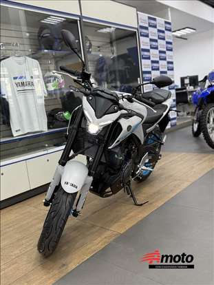 YAMAHA-MT-03 CONNECTED ABS-2026