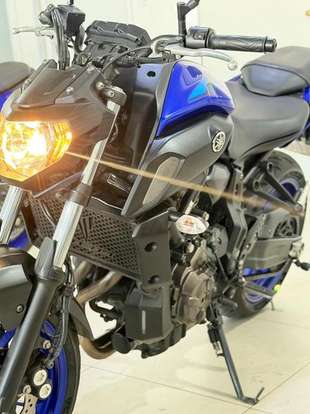 YAMAHA-MT-07 ABS-2023