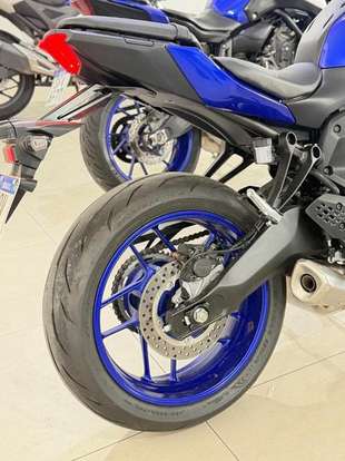 YAMAHA-MT-07 CONNECTED ABS-2025