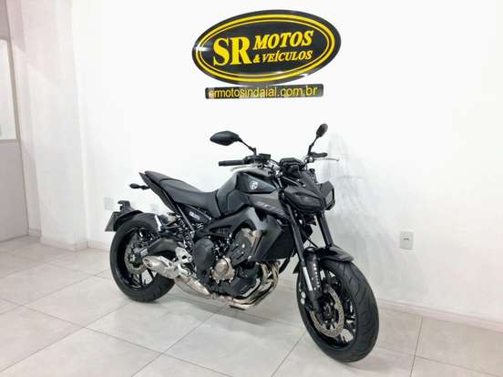 YAMAHA-MT-09-2020
