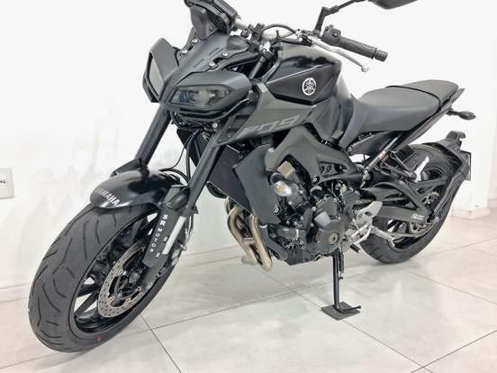 YAMAHA-MT-09-2020