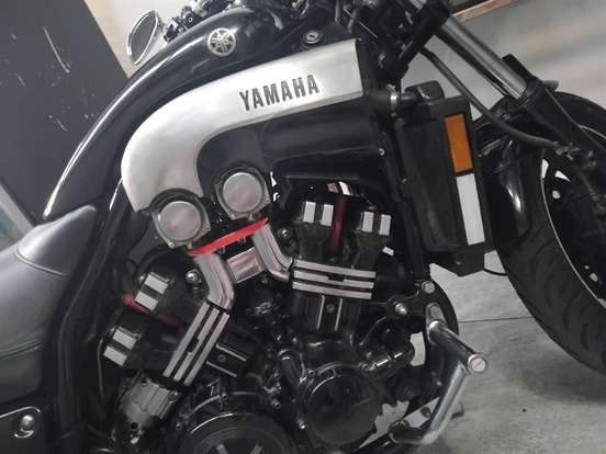 YAMAHA-V MAX 1200 YAMAHA-V MAX 1200-1996