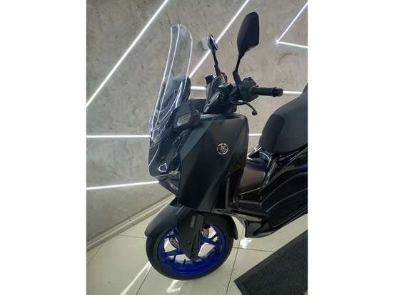 YAMAHA-XMAX 300 CONNECTED ABS-2025
