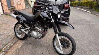 YAMAHA-XT 600 E-2001