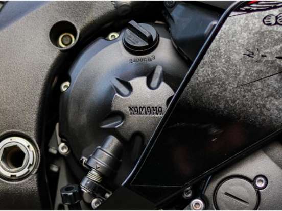 YAMAHA-YZF-R6-2012
