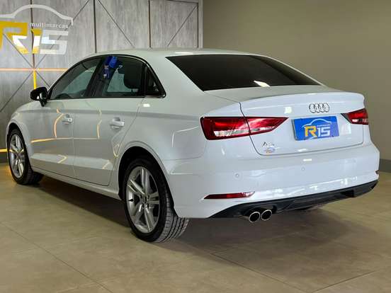 AUDI-A3-2020