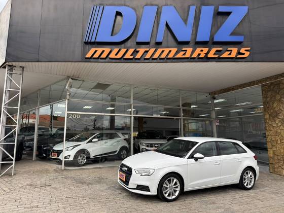 AUDI A3 1.4 TFSI SPORTBACK AMBIENTE 16V GASOLINA 4P S-TRONIC