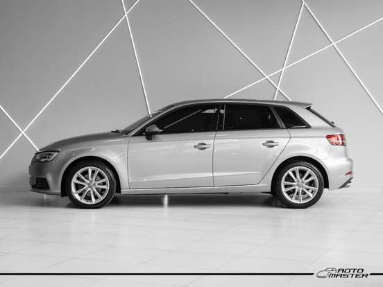 AUDI-A3-1.4 TFSI SPORTBACK AMBIENTE 16V GASOLINA 4P S-TRONIC AUDI-A3-2018