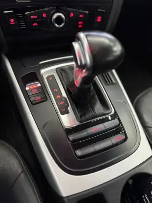 AUDI-A4-2015