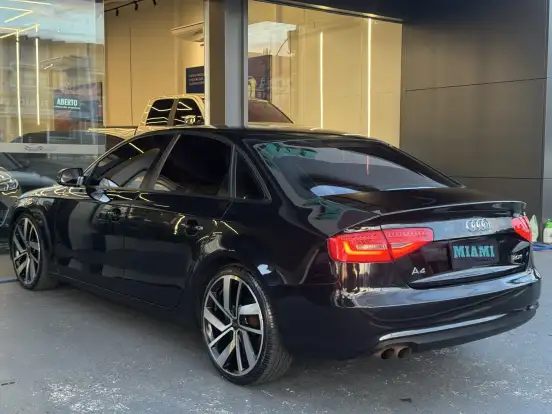 AUDI-A4-2.0 TFSI AMBITION 211CV GASOLINA 4P S TRONIC AUDI-A4-2013