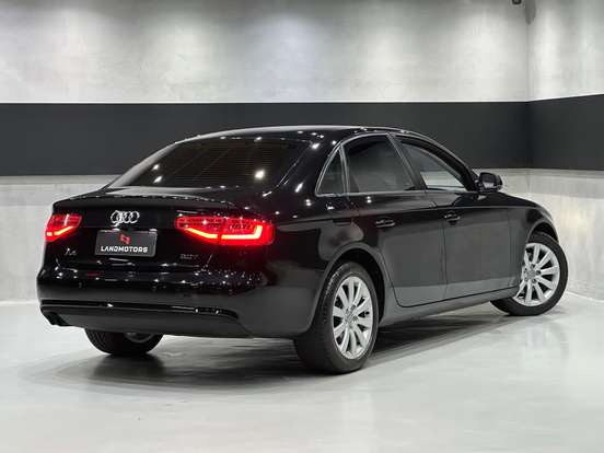 AUDI-A4-2.0 TFSI ATTRACTION 180CV GASOLINA 4P MULTITRONIC AUDI-A4-2013