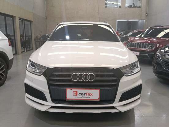AUDI-Q3-2018