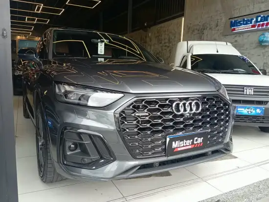 AUDI-Q5-2023