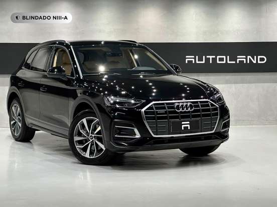 AUDI-Q5-2022