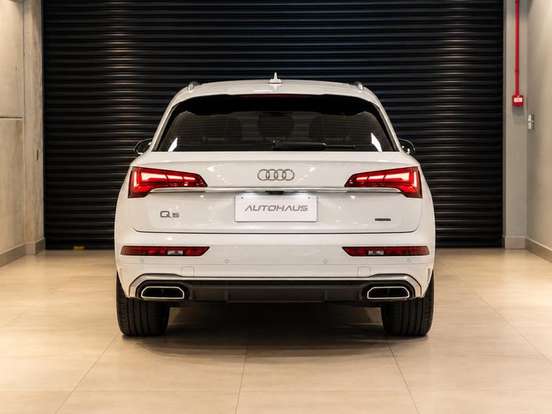 AUDI-Q5-2.0 45 TFSI GASOLINA S-LINE QUATTRO S TRONIC AUDI-Q5-2024