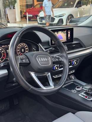 AUDI-Q5-2019