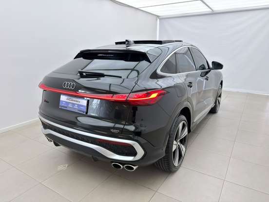 AUDI-SQ5-2025
