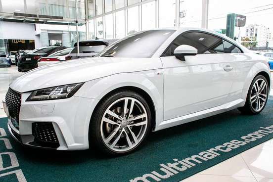 AUDI-TT-2015