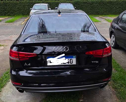 AUDI-A4-2018