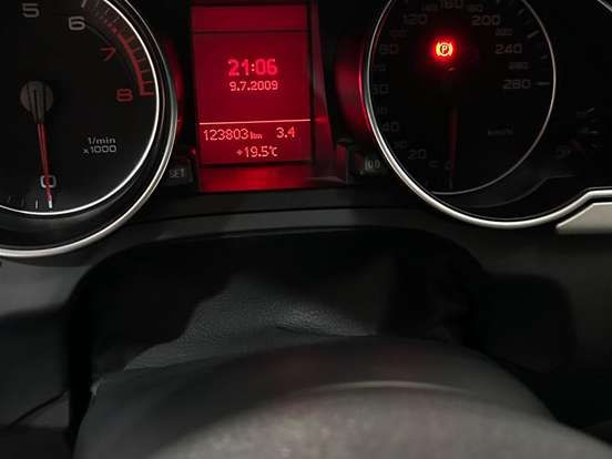 AUDI-A5-2.0 TFSI SPORTBACK 16V GASOLINA 4P MULTITRONIC AUDI-A5-2010