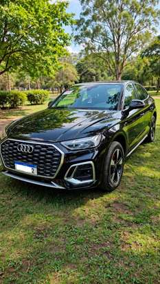 AUDI-Q5-2022