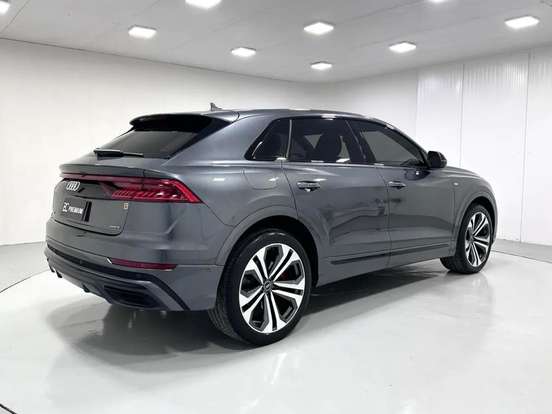 AUDI-Q8-3.0 TFSI GASOLINA PERFORMANCE BLACK QUATTRO TIPTRONIC AUDI-Q8-2022
