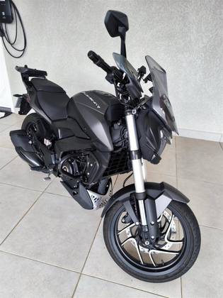 BAJAJ DOMINAR 400 