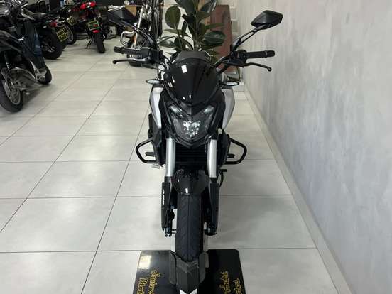 BAJAJ-DOMINAR 250-2025
