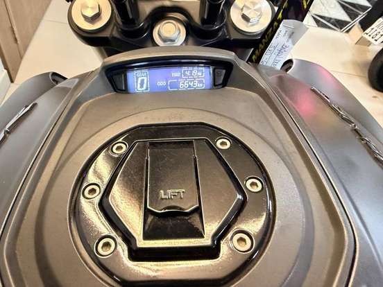 BAJAJ-DOMINAR 400 BAJAJ-DOMINAR 400-2025