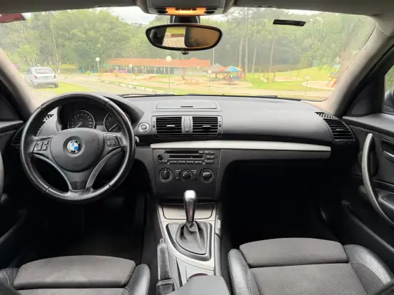 BMW-118i-2009