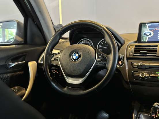 BMW-118i-2013