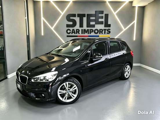 BMW-220i-2017