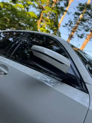 BMW-320i-2024