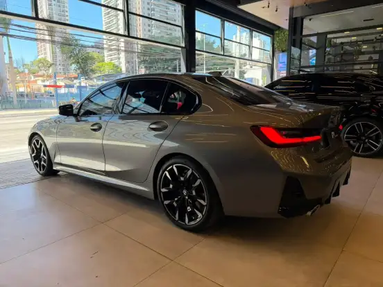 BMW-320i-2025