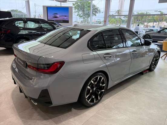BMW-320i-2026