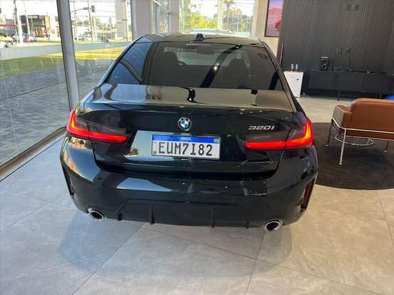 BMW-320i-2.0 16V TURBO FLEX M SPORT AUTOMÁTICO BMW-320i-2026
