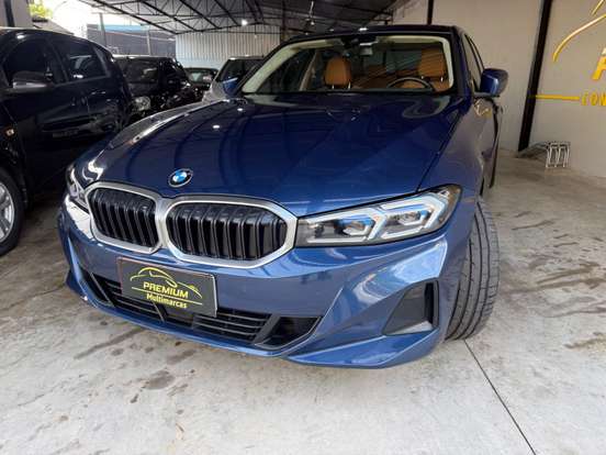 BMW-320i-2024