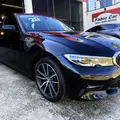 BMW 320i 2.0 16V TURBO GASOLINA SPORT AUTOMÁTICO BMW 320i 2.0 16V TURBO GASOLINA SPORT AUTOMÁTICO