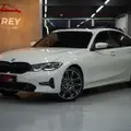 BMW 320i 2.0 16V TURBO GASOLINA SPORT AUTOMÁTICO BMW 320i 2.0 16V TURBO GASOLINA SPORT AUTOMÁTICO