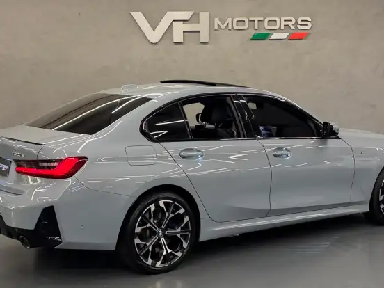 BMW-330e-2.0 16V TURBO HÍBRIDO M SPORT AUTOMÁTICO BMW-330e-2024