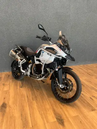 BMW F 900 GS ADVENTURE 