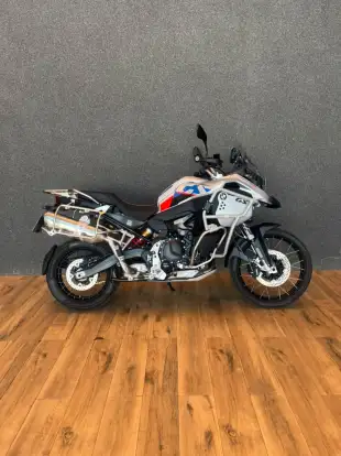 BMW-F 900 GS ADVENTURE BMW-F 900 GS ADVENTURE-2024