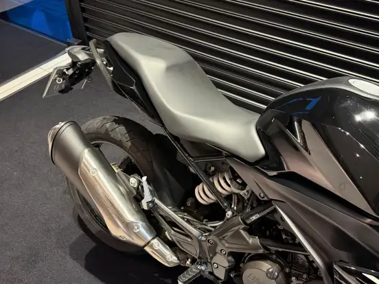 BMW-G 310 R BMW-G 310 R-2025