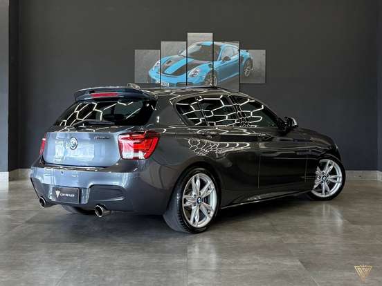BMW-M 135i-3.0 24V TURBO GASOLINA 4P AUTOMÁTICO BMW-M 135i-2015