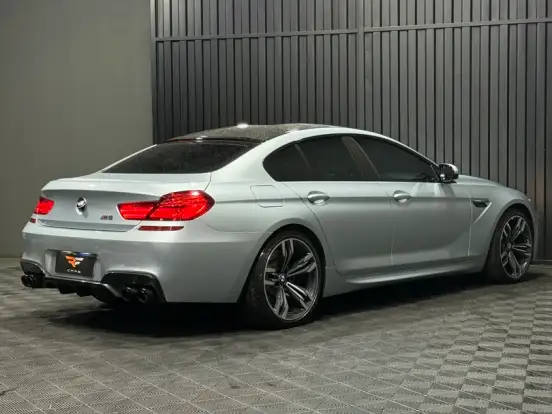 BMW-M6-4.4 GRAN COUPÉ V8 32V GASOLINA 4P AUTOMÁTICO BMW-M6-2014