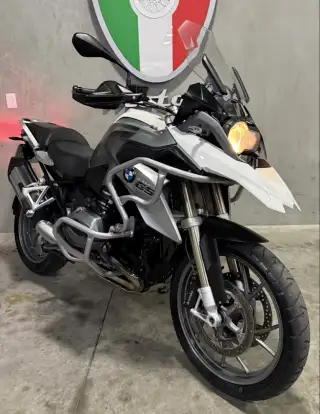 BMW-R 1200 GS-2016