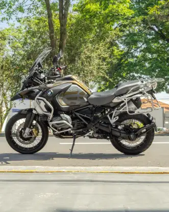 BMW-R 1250 GS ADVENTURE PREMIUM + EXCLUSIVE-2020