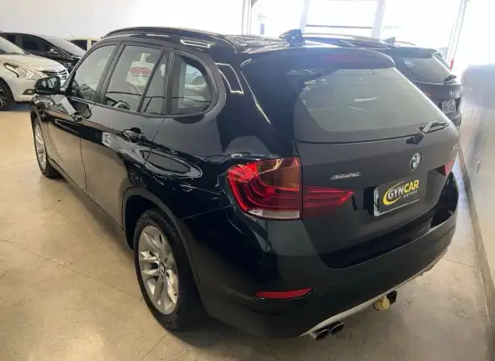 BMW-X1-2015